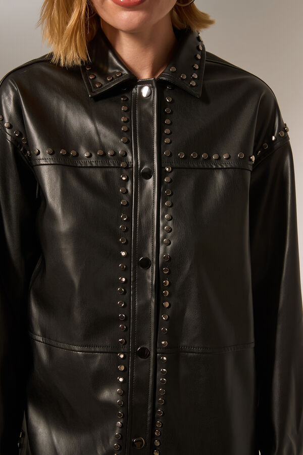 CHAQUETA CHUNKE NEGRO image number null