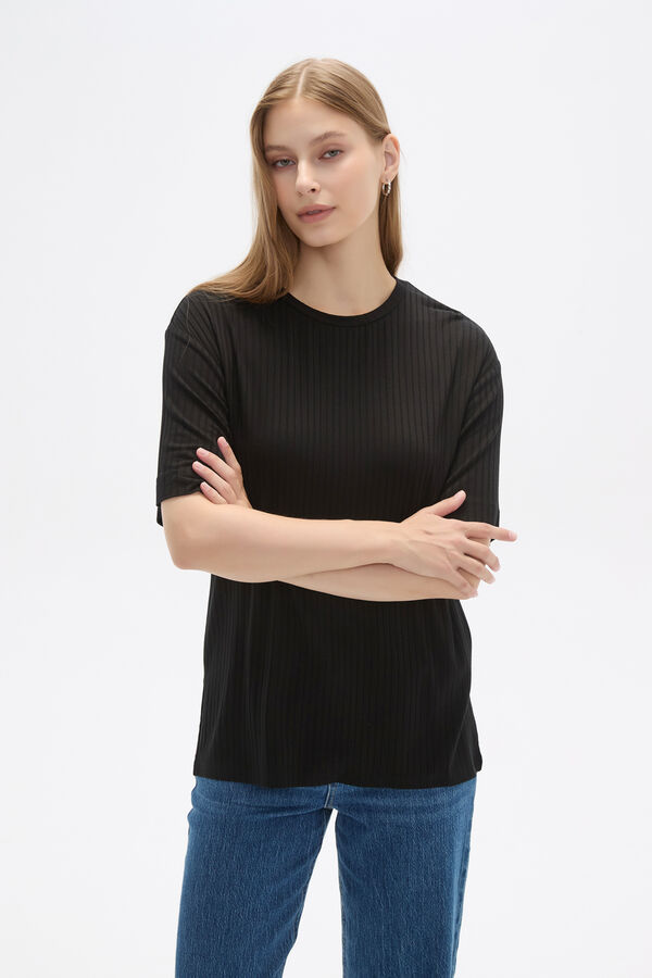REMERA JAVID NEGRO image number null