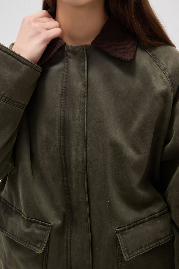 CAMPERA PREGOS VERDE image number null