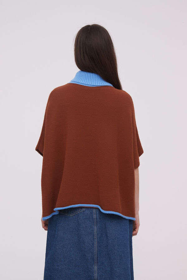 PONCHO AKIO GUSTO 1