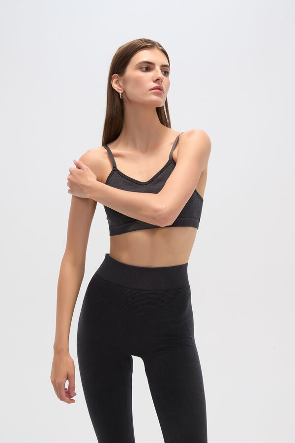 TOPS KELLIE NEGRO image number null