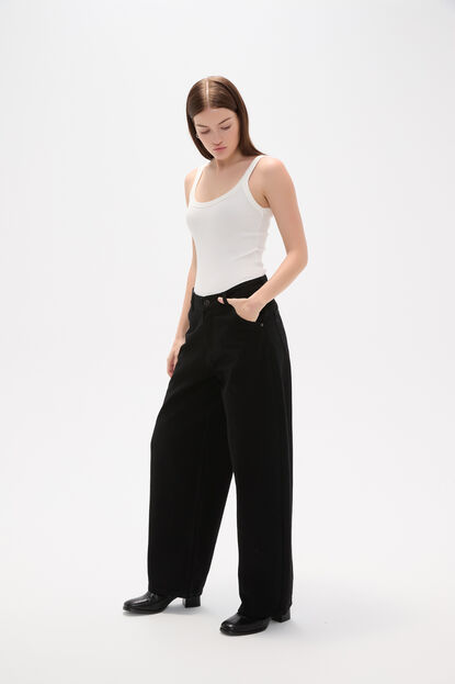 PANTALON BRISALTA NEGRO image number null