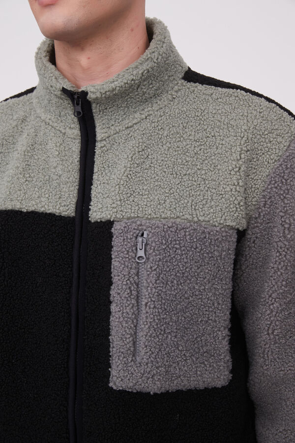 CAMPERA GYAN GUSTO 1 image number null