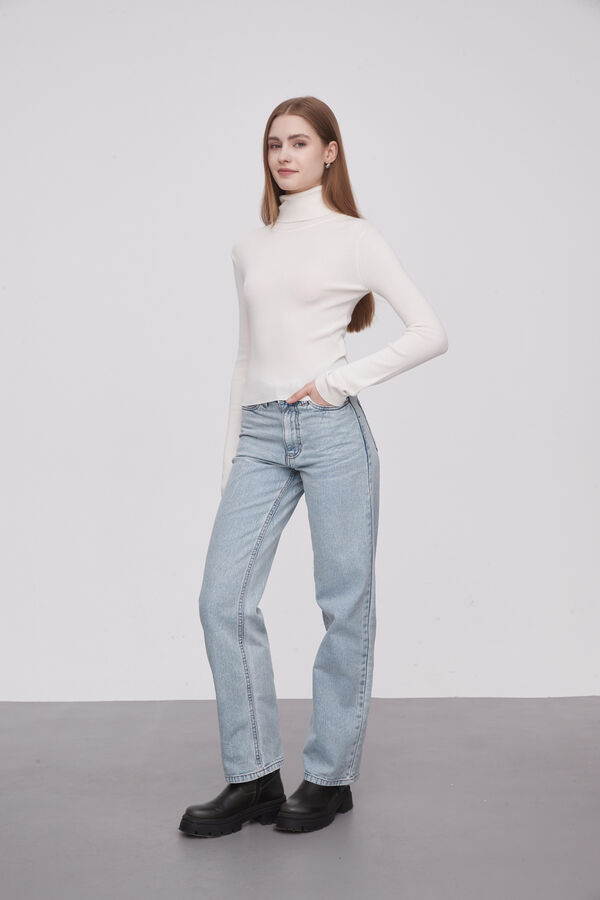 SWEATER AUMBA BLANCO image number null