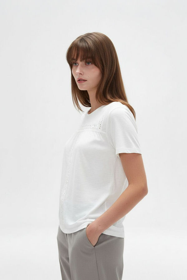 REMERA LOMILLA 70809 BLANCO image number null