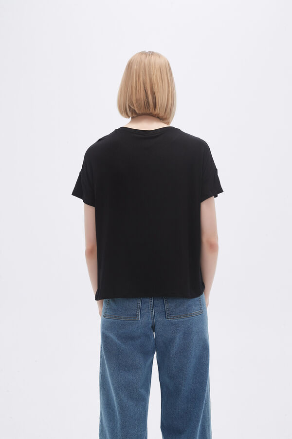 REMERA RENATE NEGRO image number null