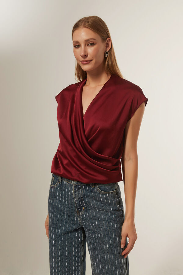 BLUSA LUJANE BORDEAUX OSCURO image number null