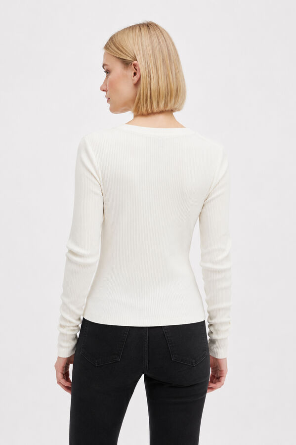 REMERA IRVETH MARFIL  / OFF WHITE image number null