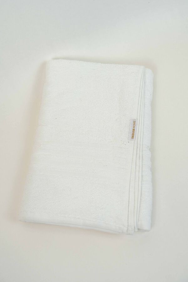 Toalla Ba&ntilde;o NESSA, 380g. BLANCO image number null