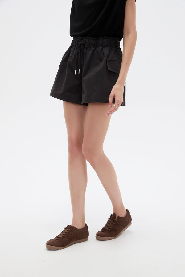 SHORT GOMAE 70809 NEGRO image number null