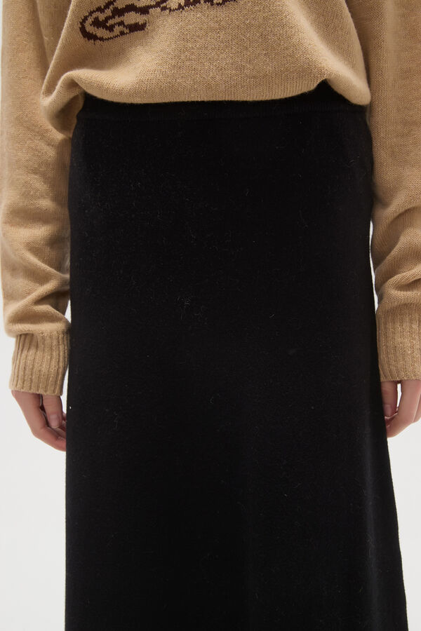 FALDA VALIRA NEGRO image number null