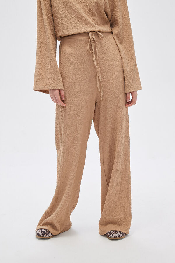 PANTALON RELLYS BEIGE OSCURO image number null
