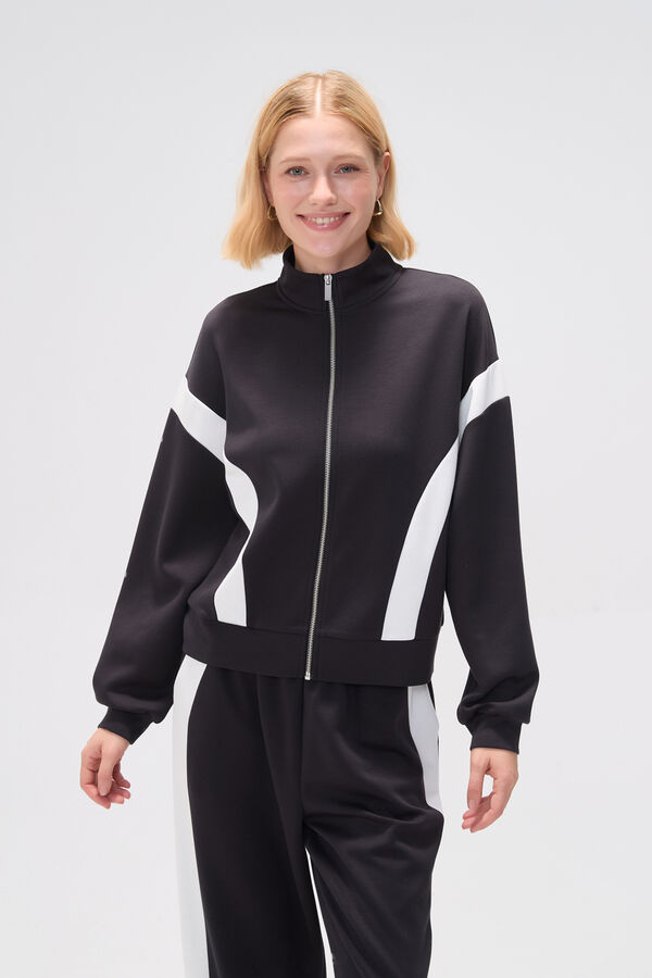 CAMPERA DEPORTIVA RAQUELLE 612 GUSTO 1 image number null