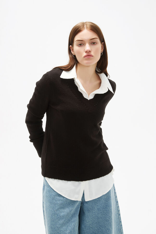 SWEATER TAURIN NEGRO image number null