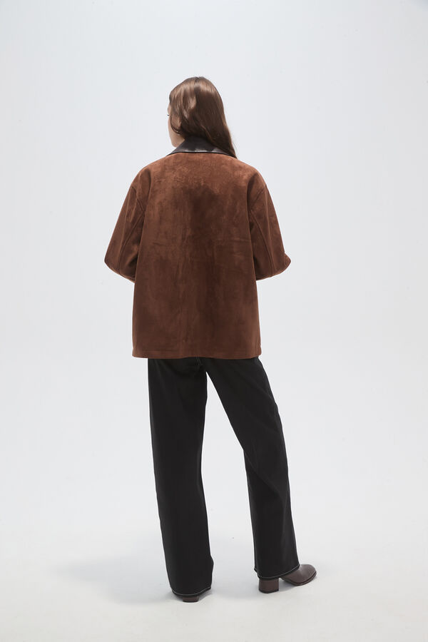 CHAQUETA GORVEN MARRON image number null