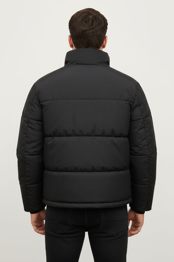 CAMPERA MARVIK NEGRO image number null