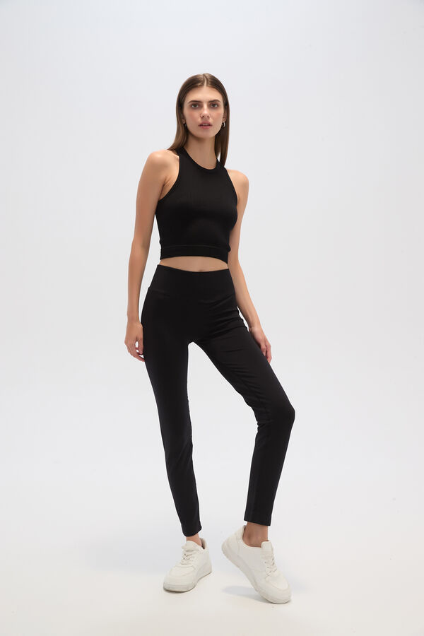 CALZA CAJOU NEGRO image number null