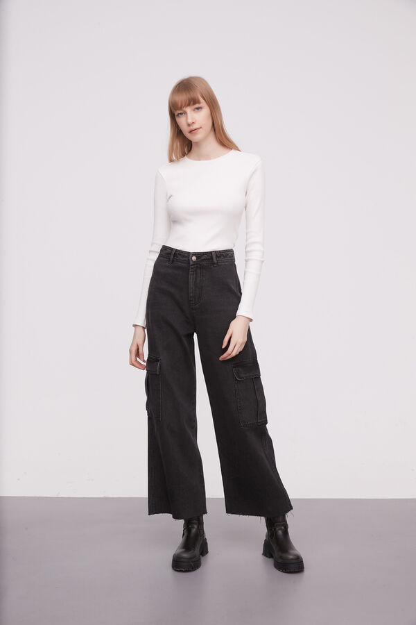 PANTALON YAZZ GRIS MEDIO image number null