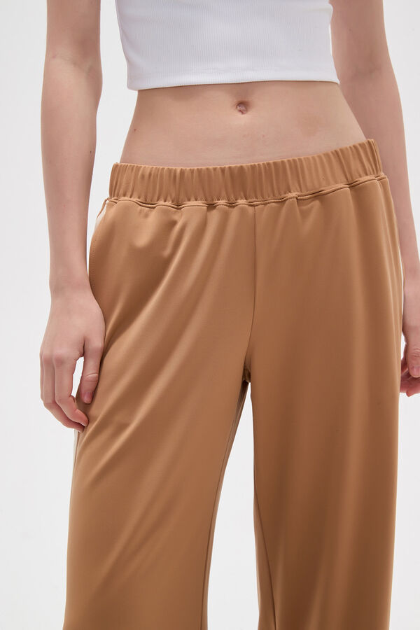 PANTALON DEPORTIVO VEDA BEIGE OSCURO image number null