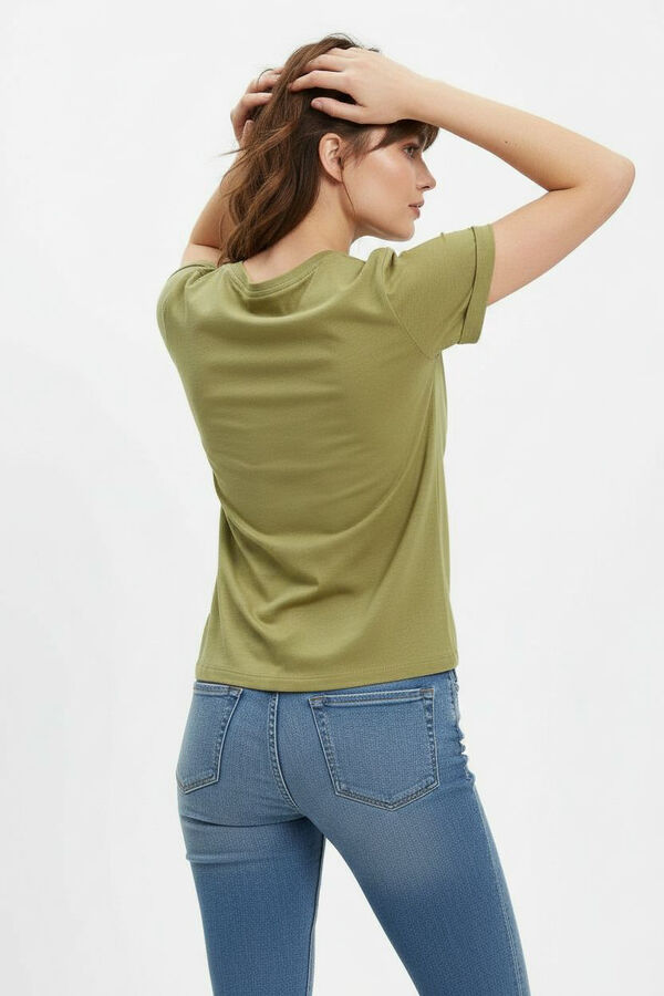 REMERA JAGIN 70607 GUSTO 4 image number null