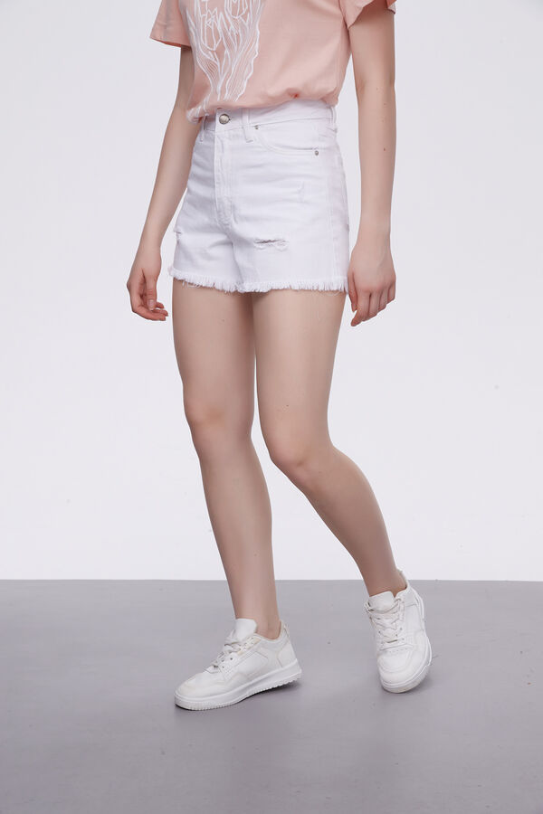 SHORT CARMELIA BLANCO image number null