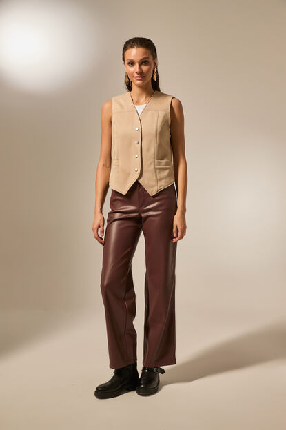 CHALECO ARVEN BEIGE CLARO image number null