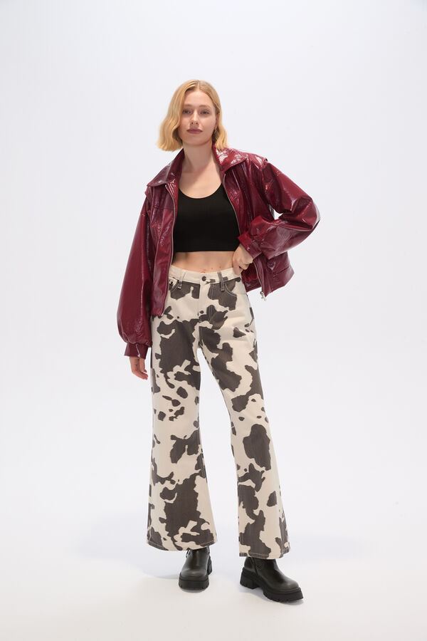 CHAQUETA CHUNK CEREZA image number null