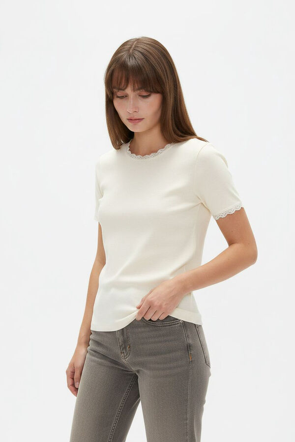 REMERA SALPA 70607 CRUDO / NATURAL image number null