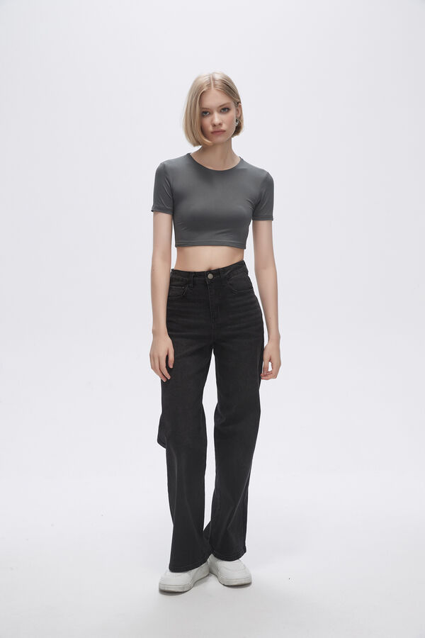 REMERA HAZAKURA GRIS OSCURO