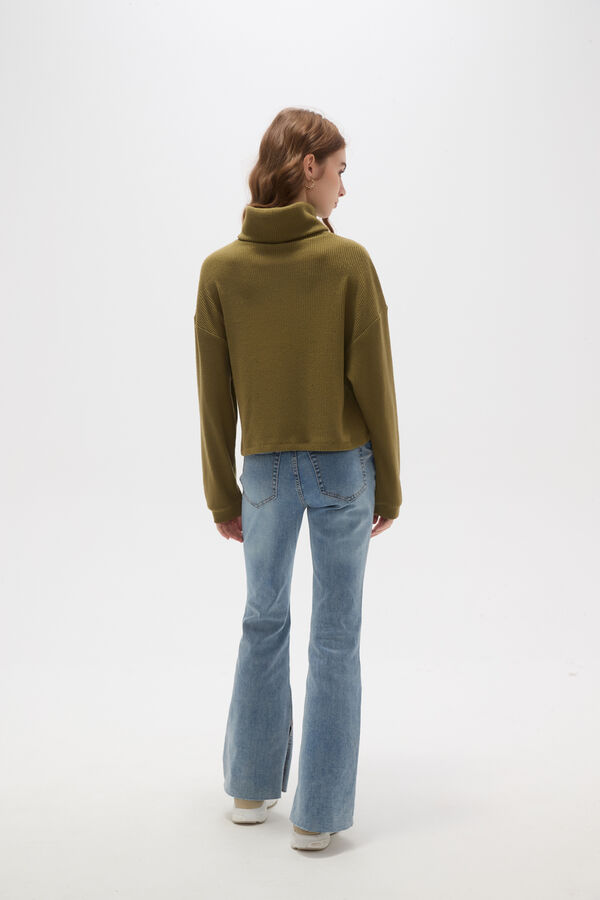 SWEATER SAMM VERDE OLIVA OSCURO image number null