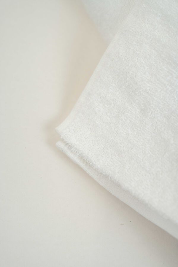 Toalla Ba&ntilde;o NESSA, 380g. BLANCO image number null