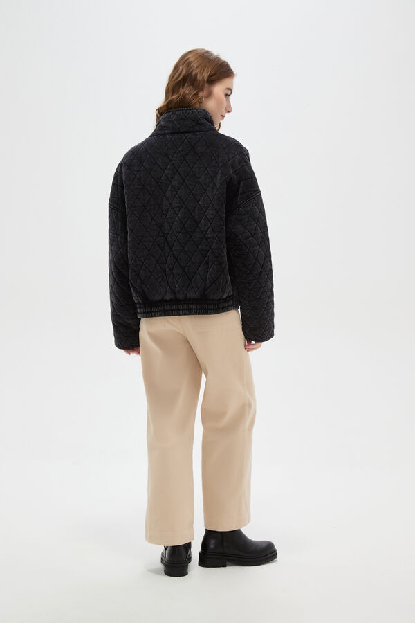 CAMPERA KITIN NEGRO image number null