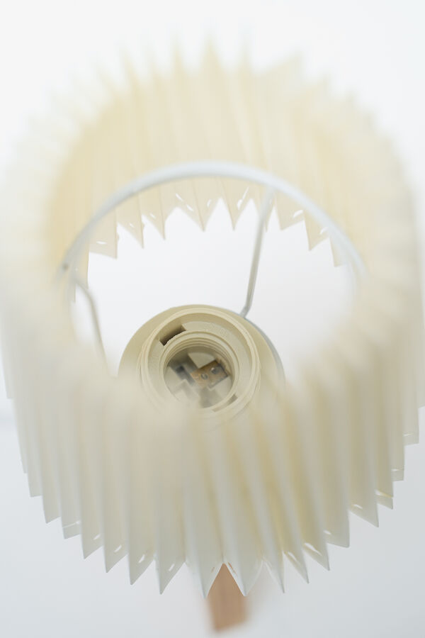 Lampara de Mesa Brelia BLANCO image number null