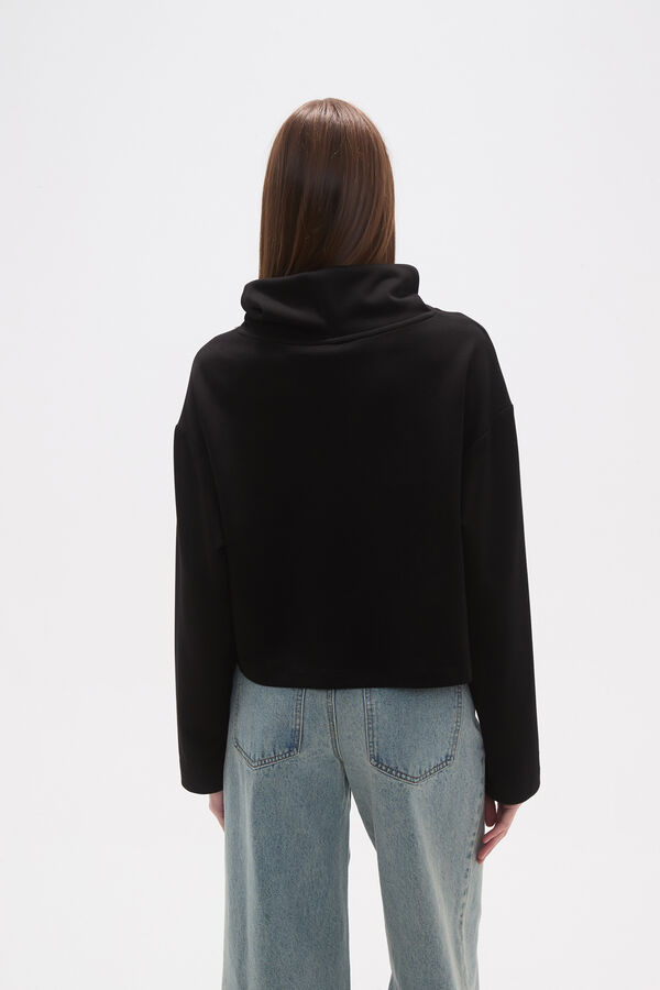 BUZO VENIO NEGRO image number null