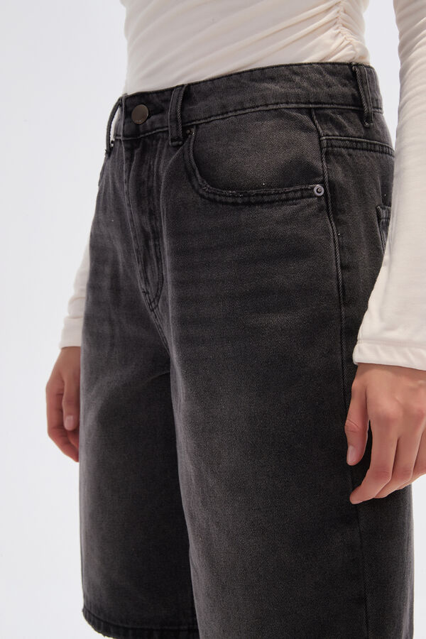 BERMUDA MILENO GRIS MEDIO image number null