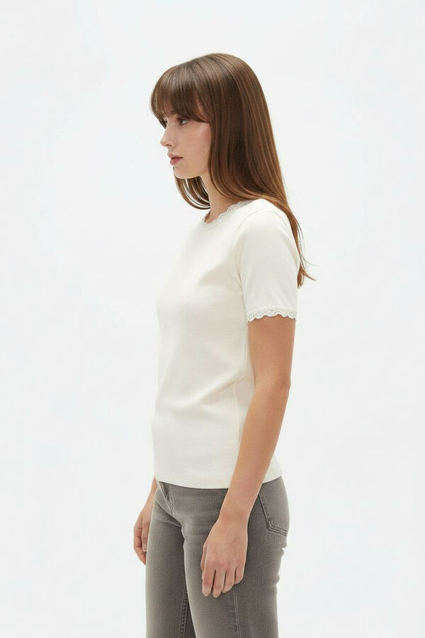 REMERA SALPA 70607 CRUDO / NATURAL image number null