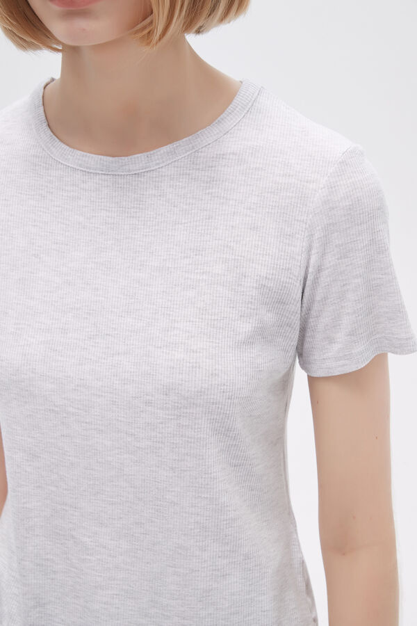 REMERA COCOBONGO GRIS MELANGE image number null