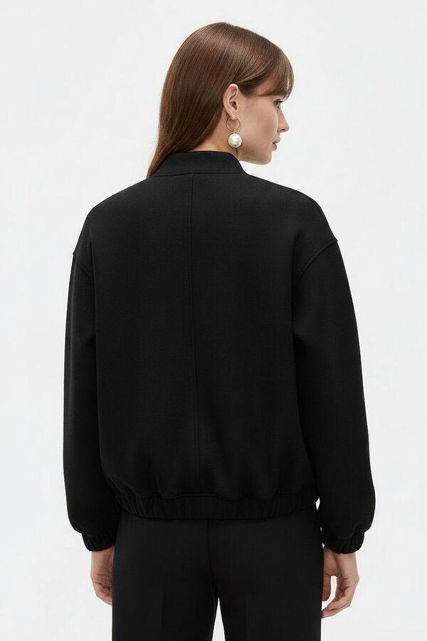 CAMPERA MIUKAS NEGRO image number null