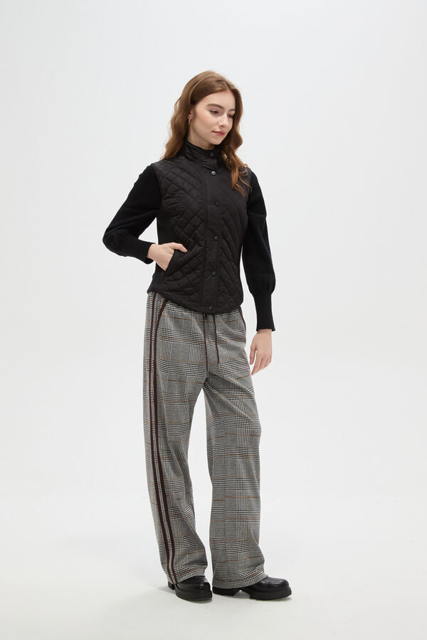 CHALECO POZZI NEGRO image number null