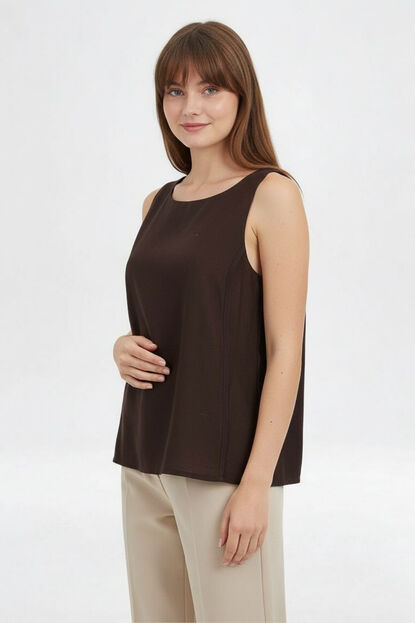 MUSCULOSA NELU 70809 CAFE image number null