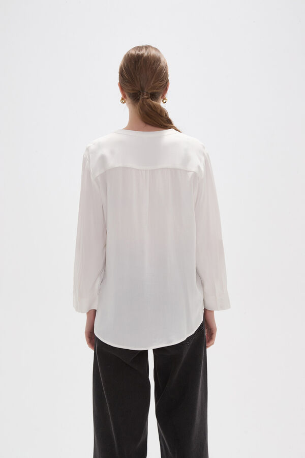 BLUSA AU MARFIL  / OFF WHITE image number null