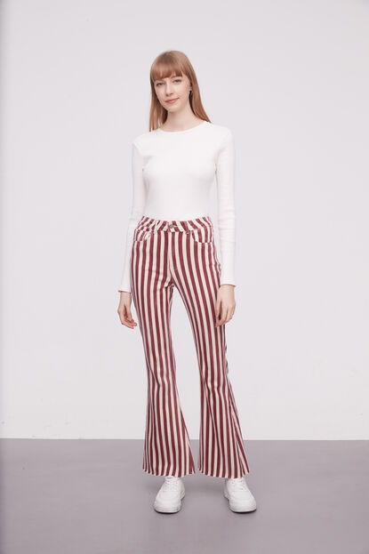 PANTALON PORTUZA GUSTO 1 image number null