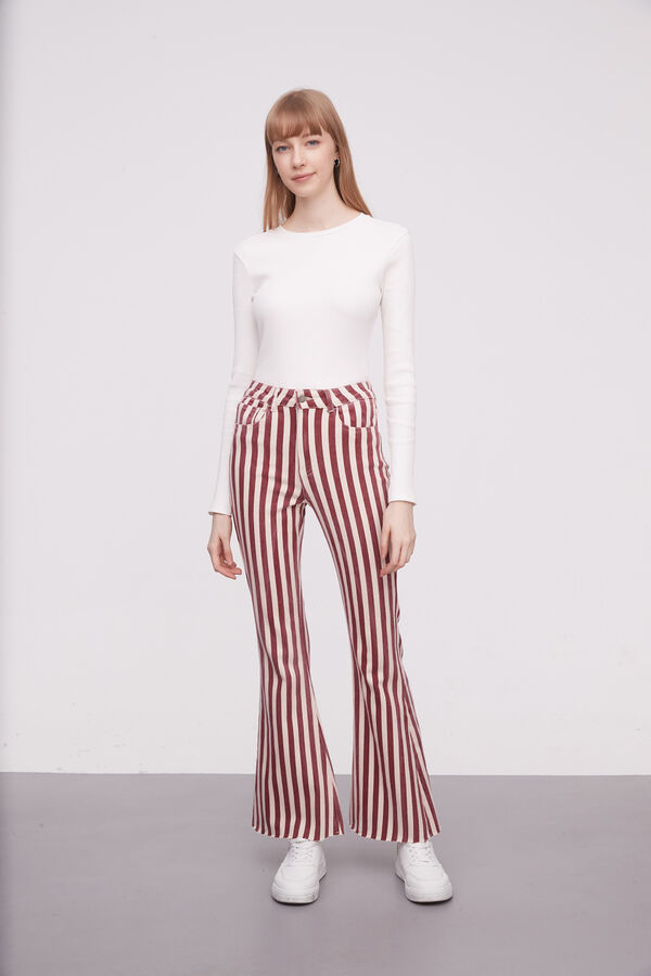 PANTALON PORTUZA GUSTO 1 image number null