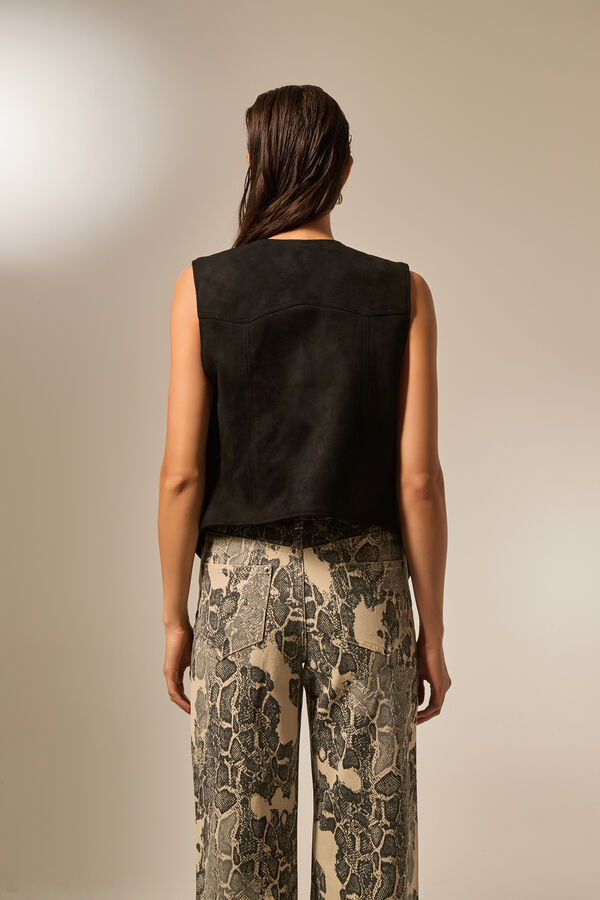 CHALECO ARVEN NEGRO image number null