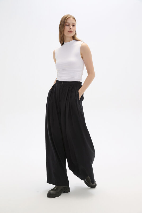 PANTALON AFRECA NEGRO image number null