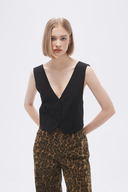 TOPS ALMAN NEGRO image number null