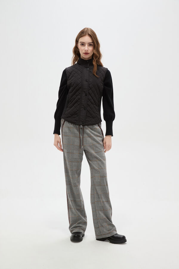 CHALECO POZZI NEGRO image number null