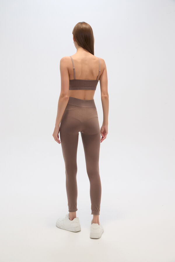 CALZA KEMMI BEIGE OSCURO image number null