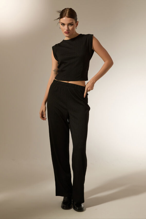 REMERA QORIM 70607 NEGRO image number null