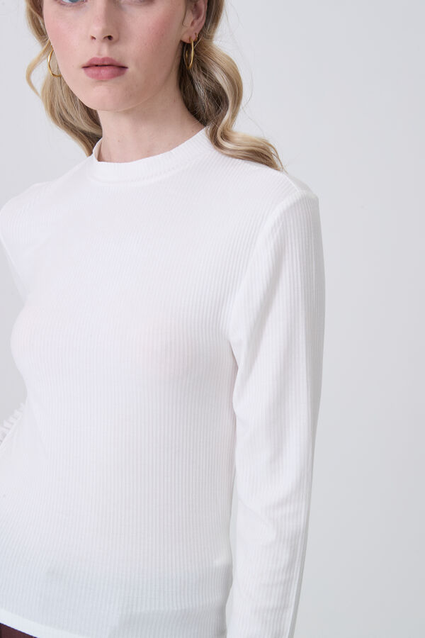 REMERA DALYM MARFIL  / OFF WHITE image number null